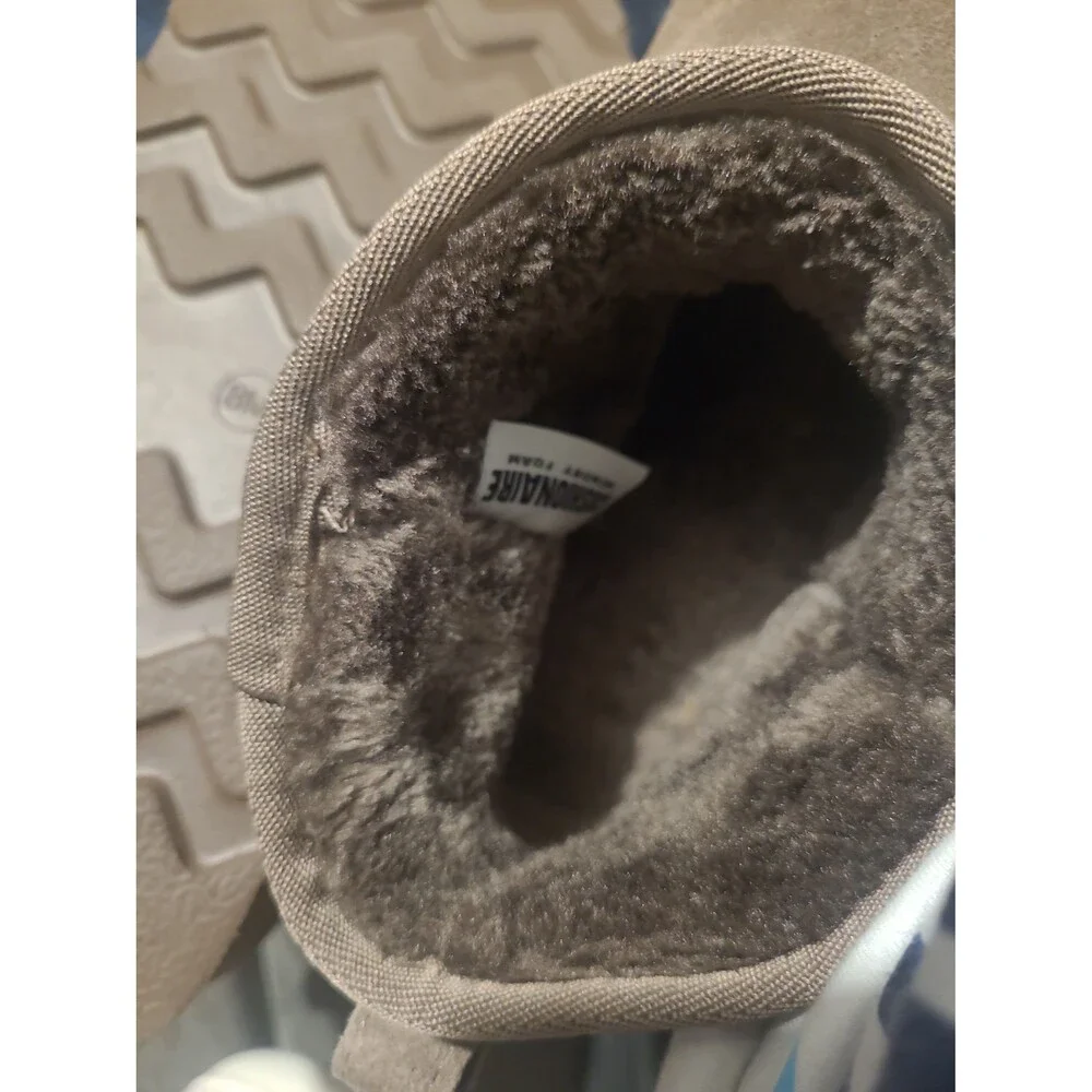 Cushionaire Women’s Suede Memory‑Foam Winter Boots – Tan size 8m
